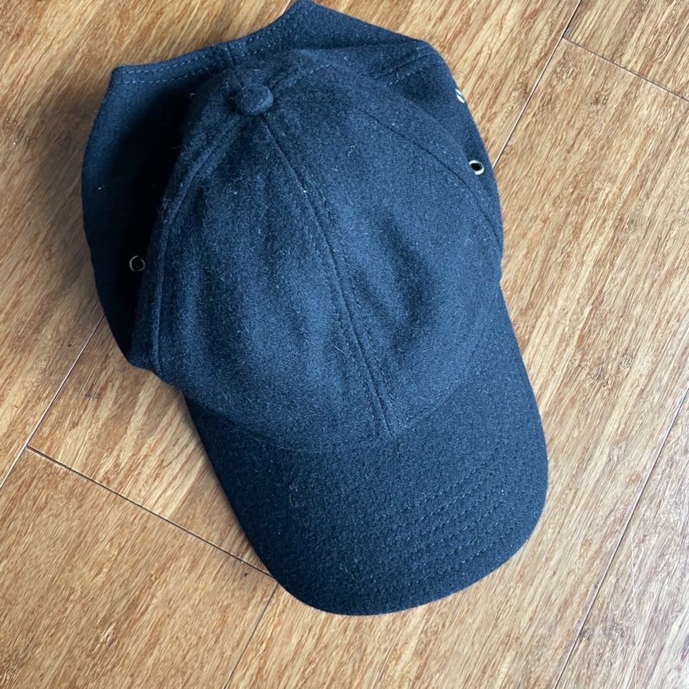 Men's Kenneth Cole New York Black Wool Cap (NWOT), One-size (ca 2008)